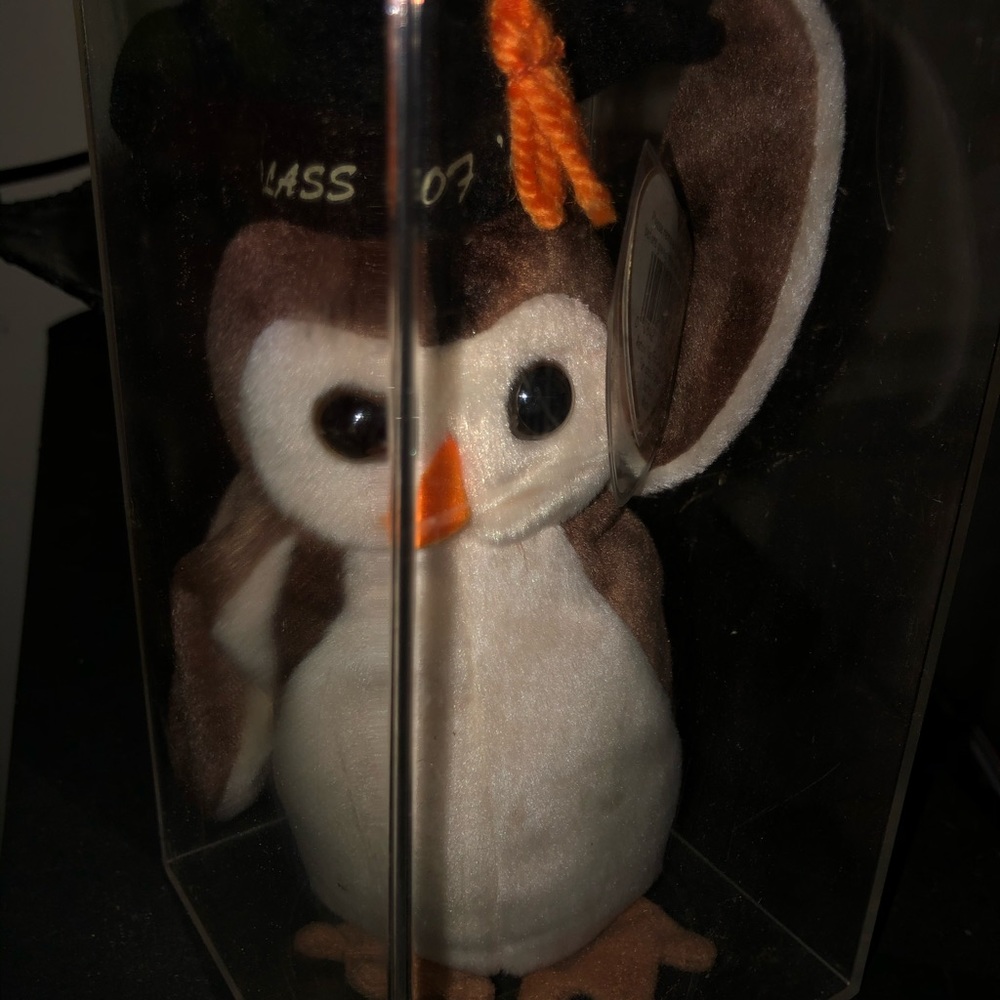 Beanie baby penguin collectors item